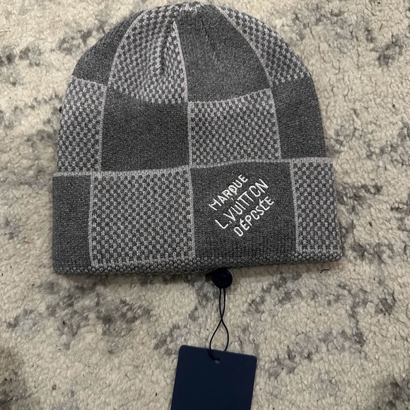 Louis Viutton Beanies - Picture 4 of 5
